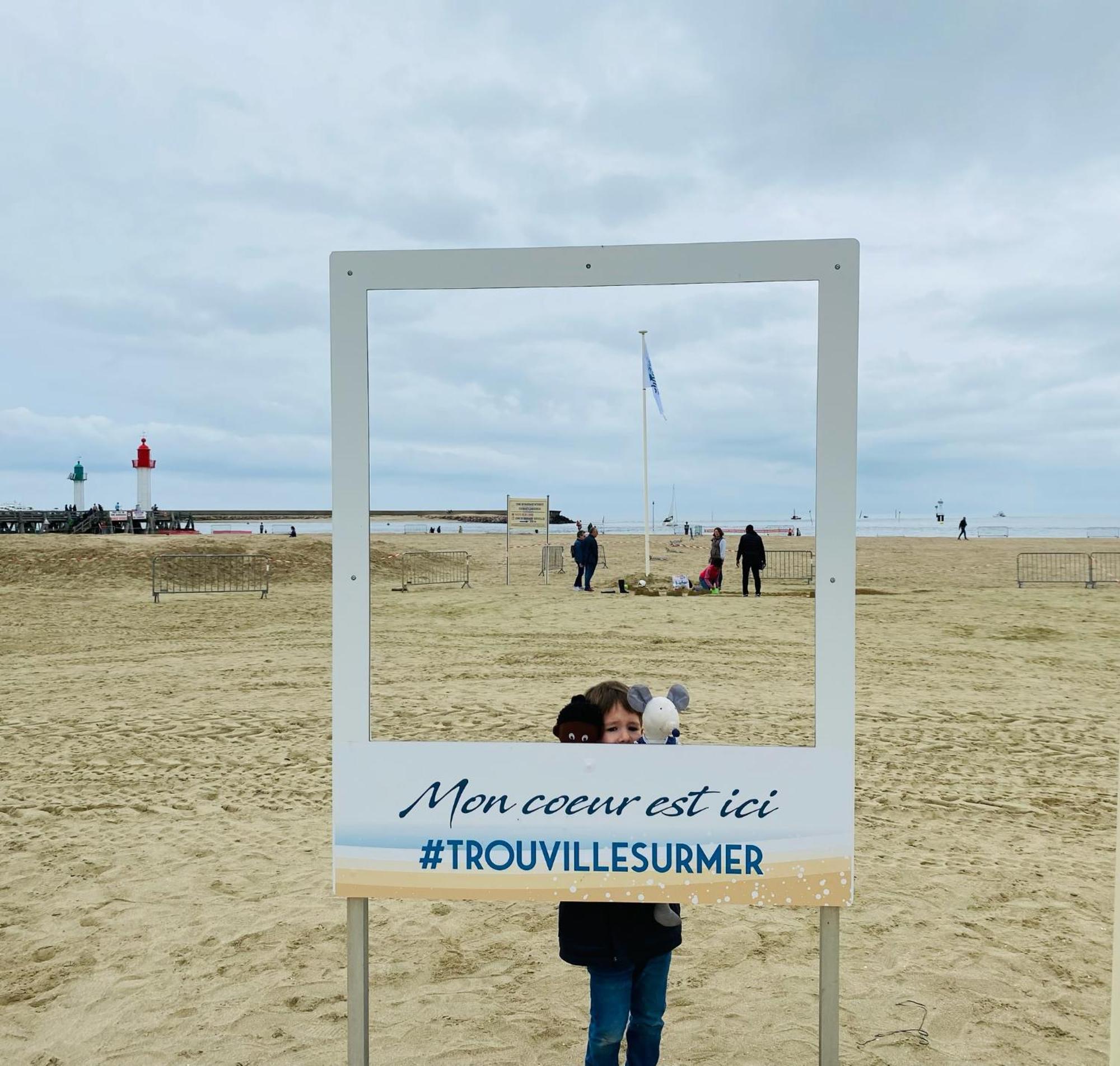 Les Nord'Mandines Hotel Trouville-sur-Mer Ngoại thất bức ảnh